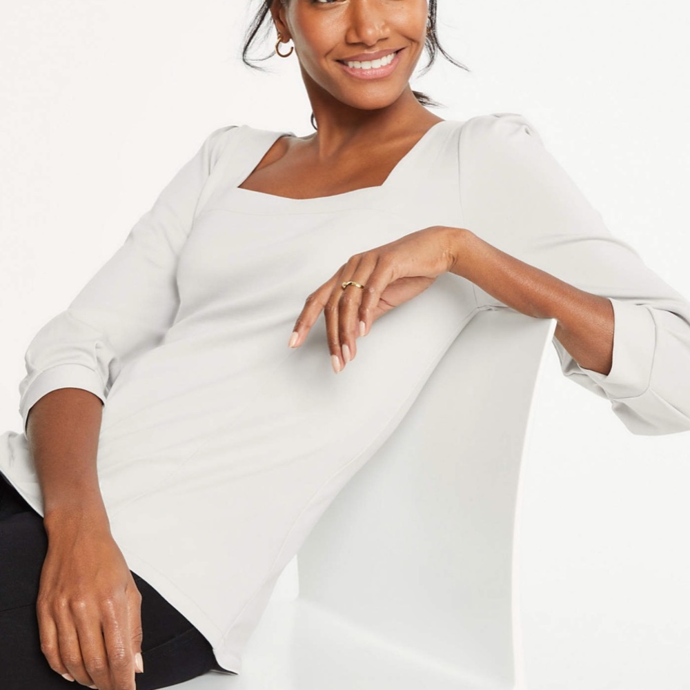 Ann Taylor Square Neck Top. Lilac Grey. XS NWT.